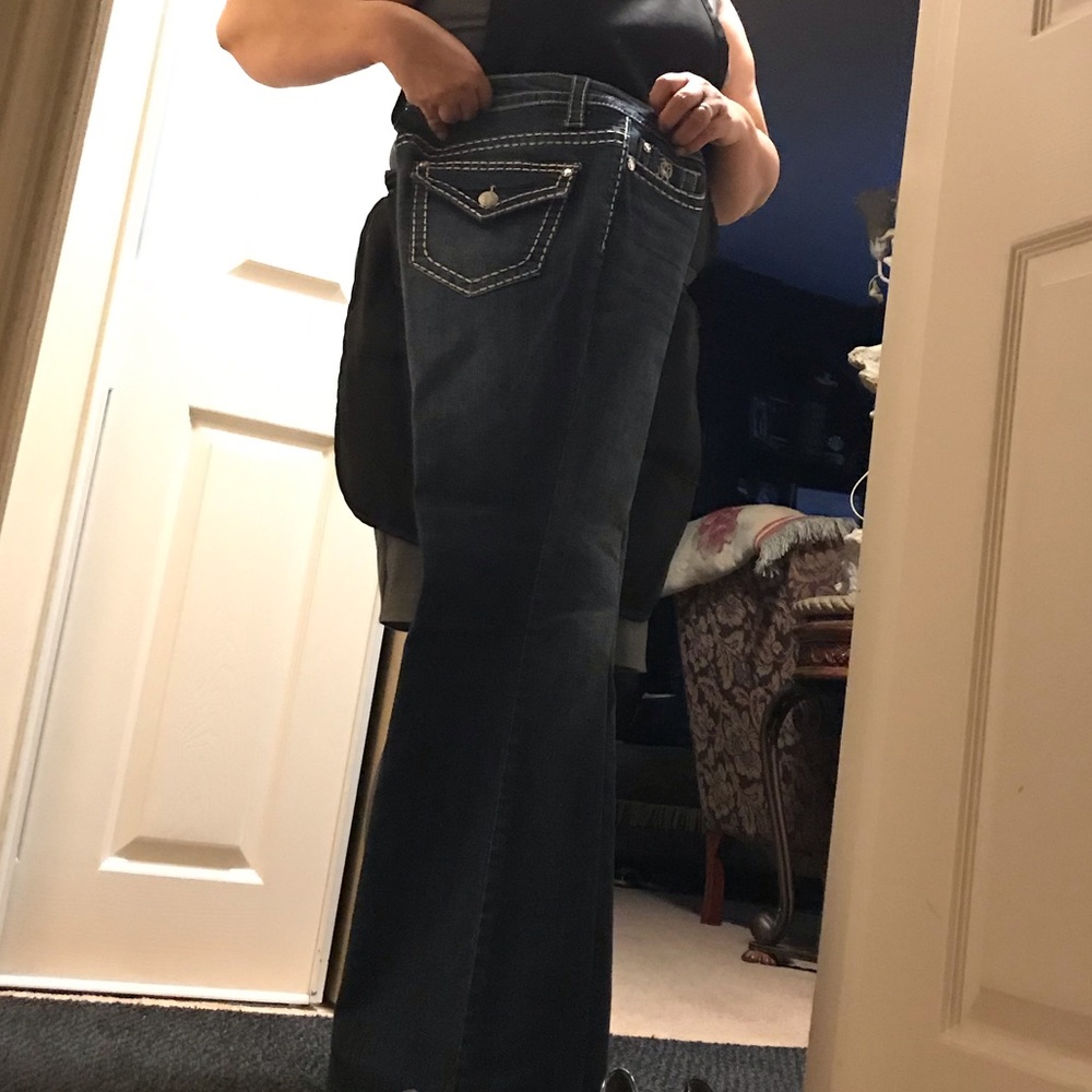 Pants - Picture 2 of 3